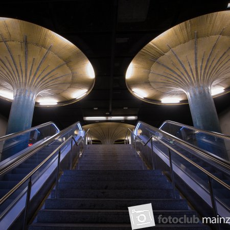 2024 U-Bahnfotografie Frankfurt - Norbert Greulich &quot;Escalator&quot;